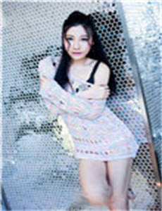 白日梦工厂/看看少妇的阳道毛偷拍女浴室